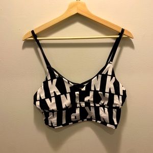 💕PINK by VS Sports Bra Medium